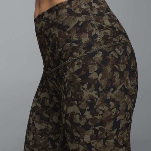 Lululemon Wunder Under Mystic Jungle Leggings Size XS - Picture 10 of 10